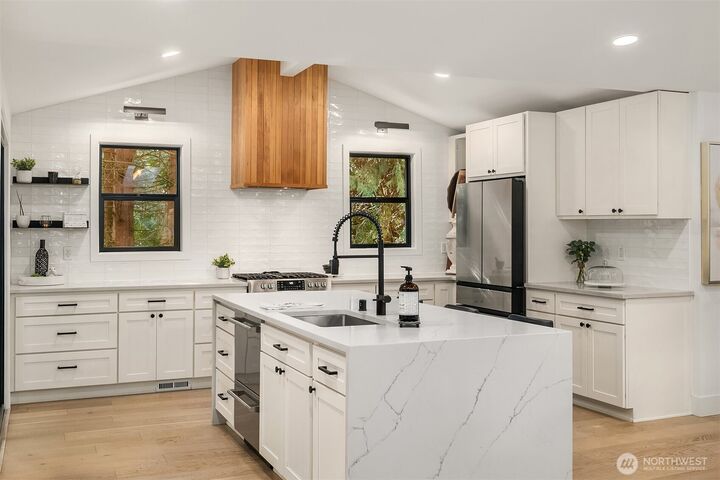 Property Photo:  20615 NE 2nd Street  WA 98074 