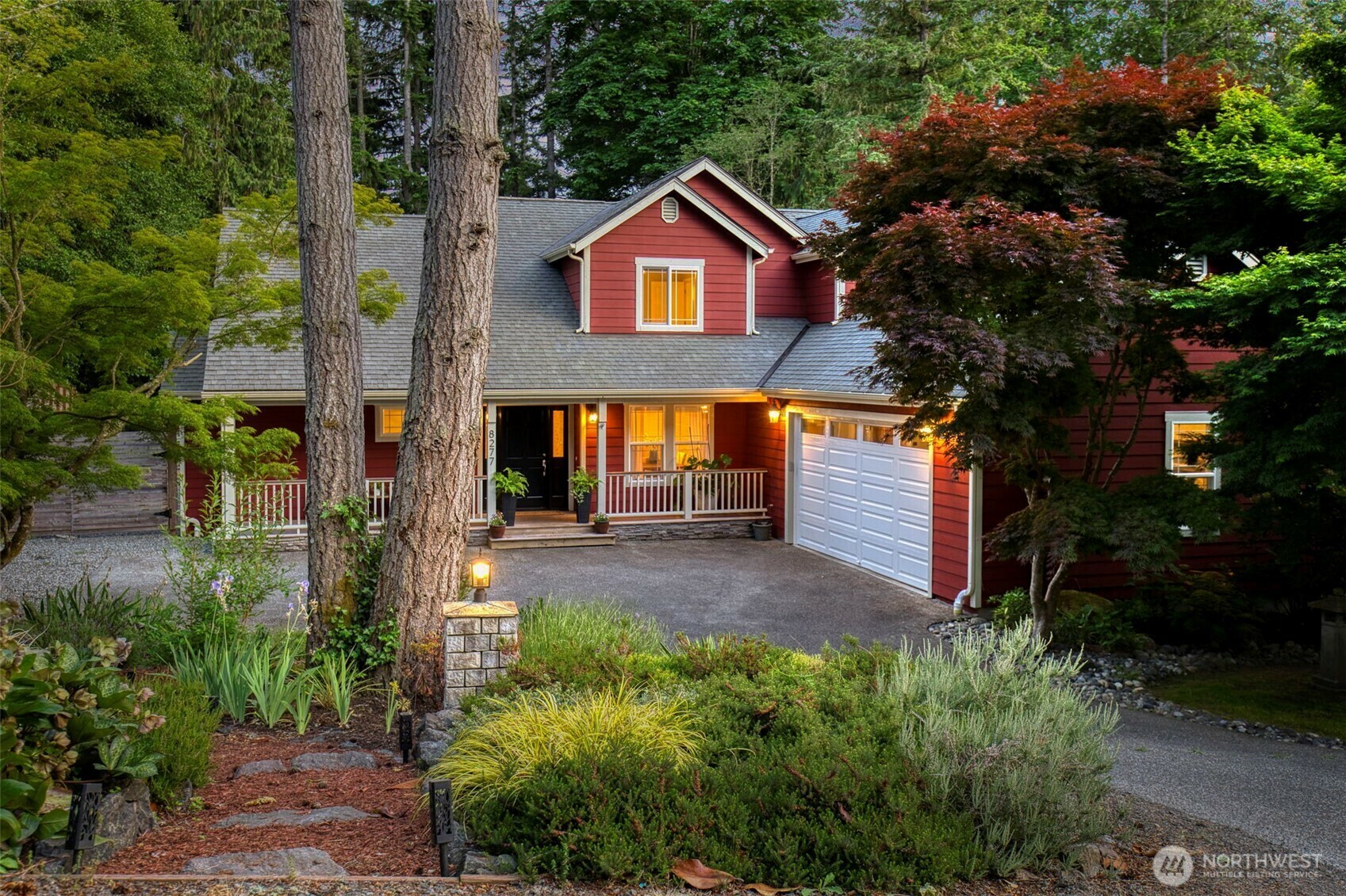8277  New Holland Ct  Bainbridge Island WA 98110 photo