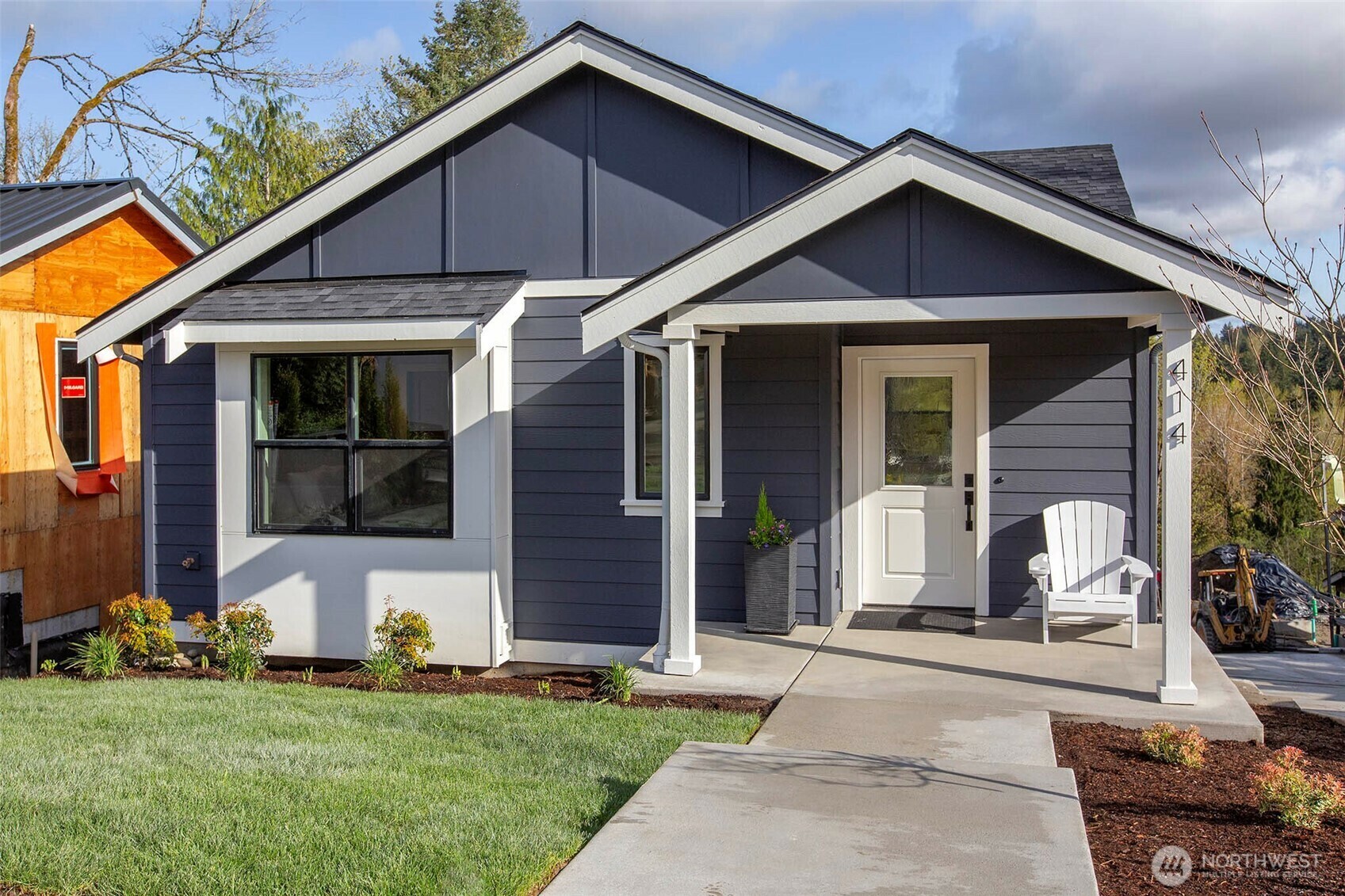 Property Photo: 414 20th Ave WA 98033