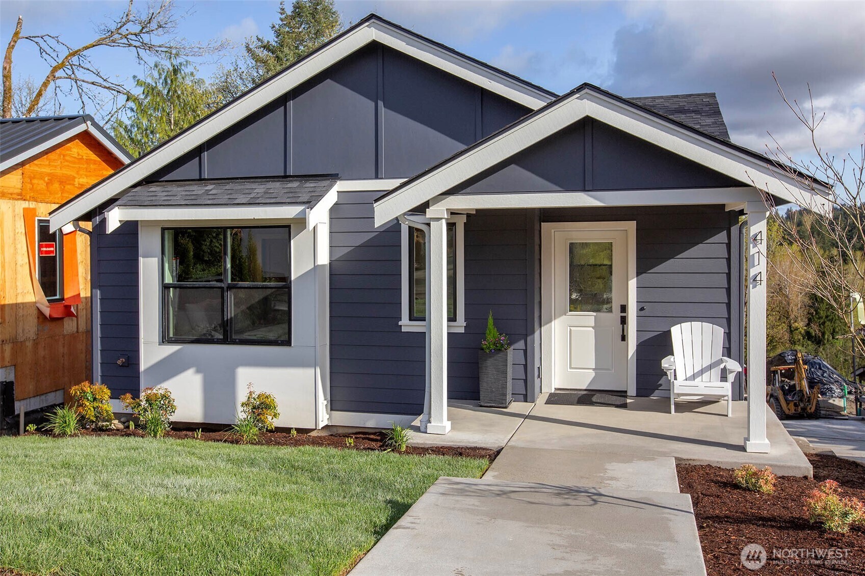 Property Photo: 414 20th Ave WA 98033