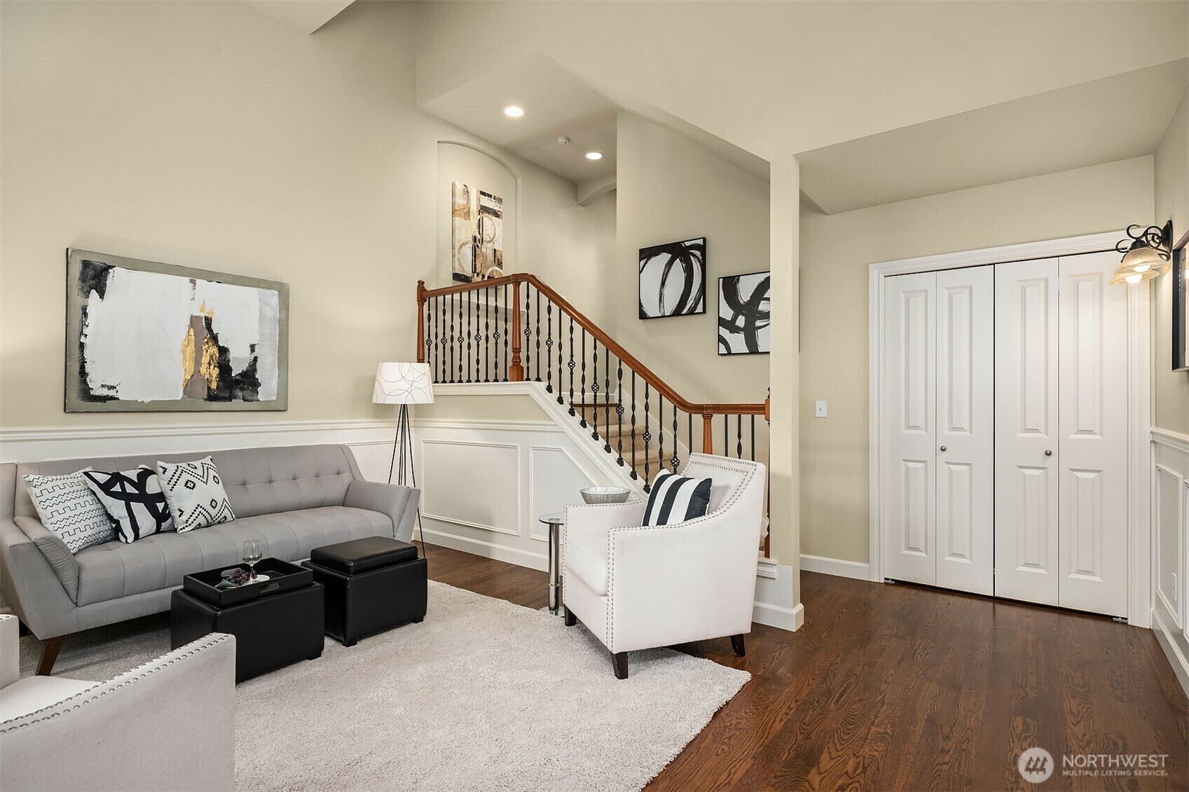 Property Photo: 8831 NE 148th Place WA 98028