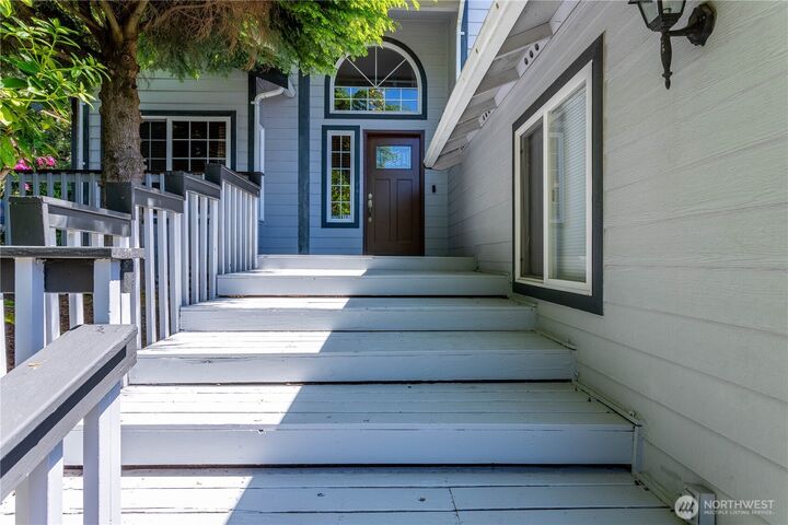 Property Photo: 37326 19th Place S WA 98003