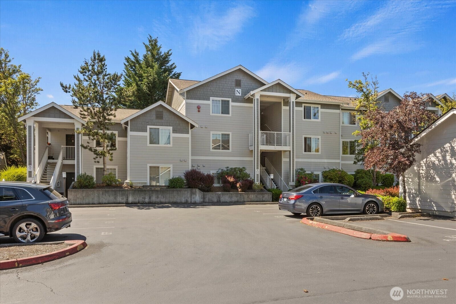 Property Photo:  15150  140th Way SE N302  WA 98058 