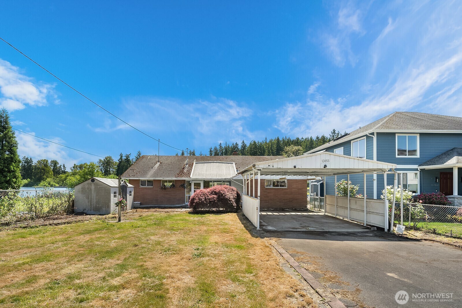 Property Photo: 13055 SE 76th Street WA 98056