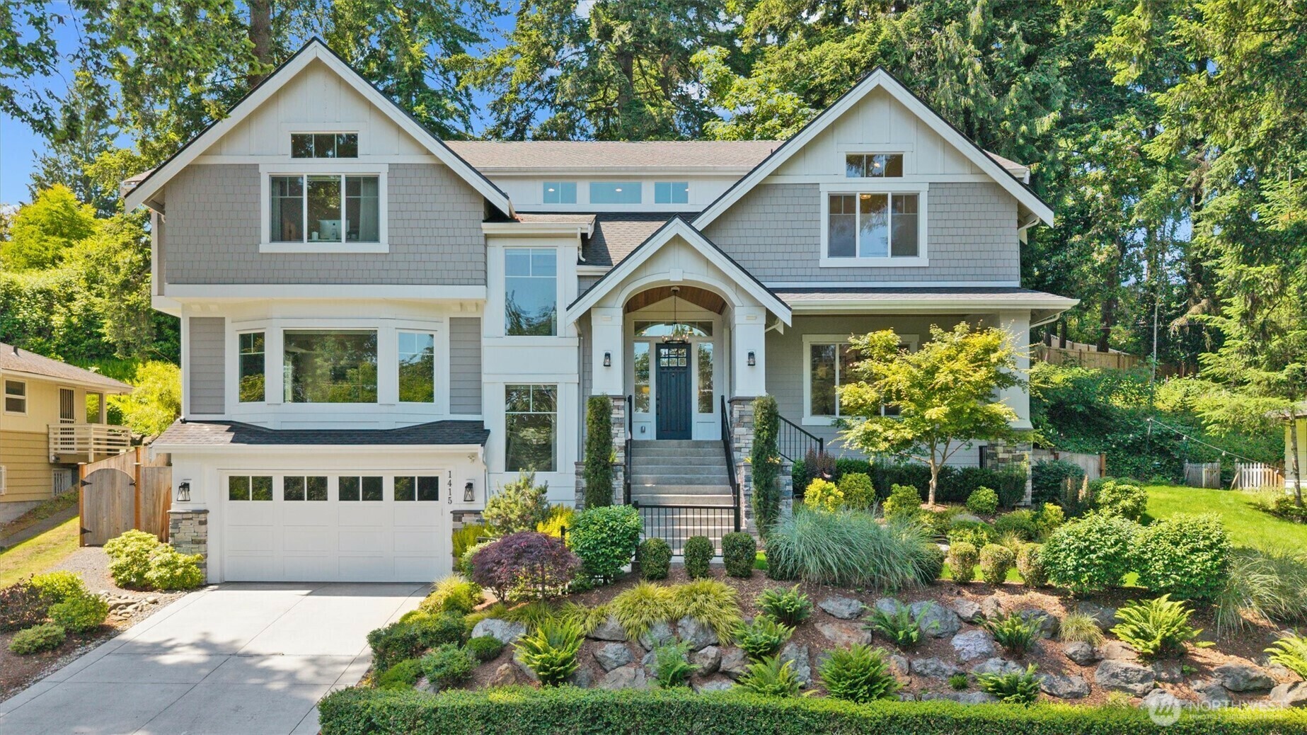 1415  109th Avenue SE  Bellevue WA 98004 photo