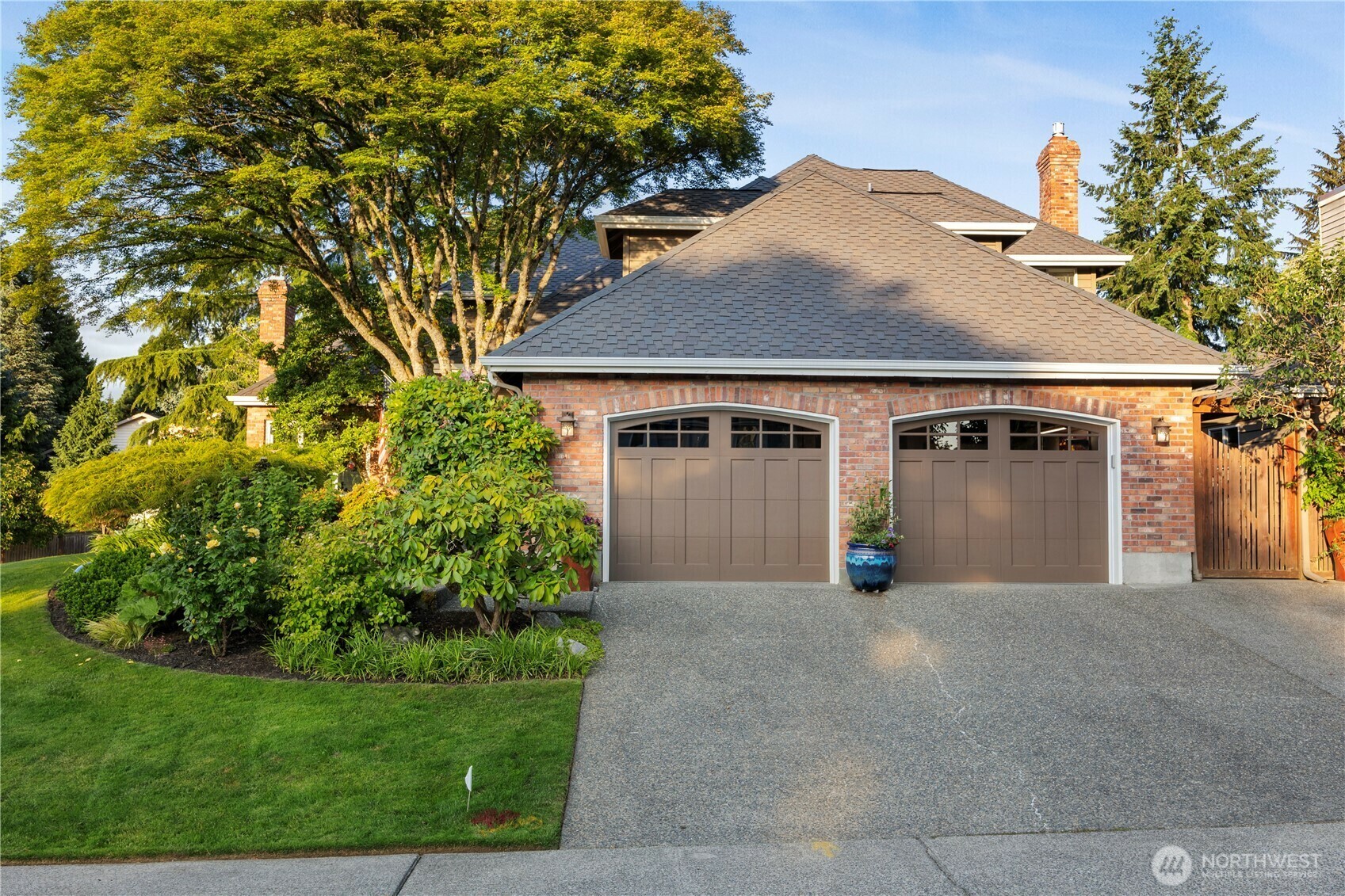 Property Photo:  19012  62nd Avenue NE  WA 98028 