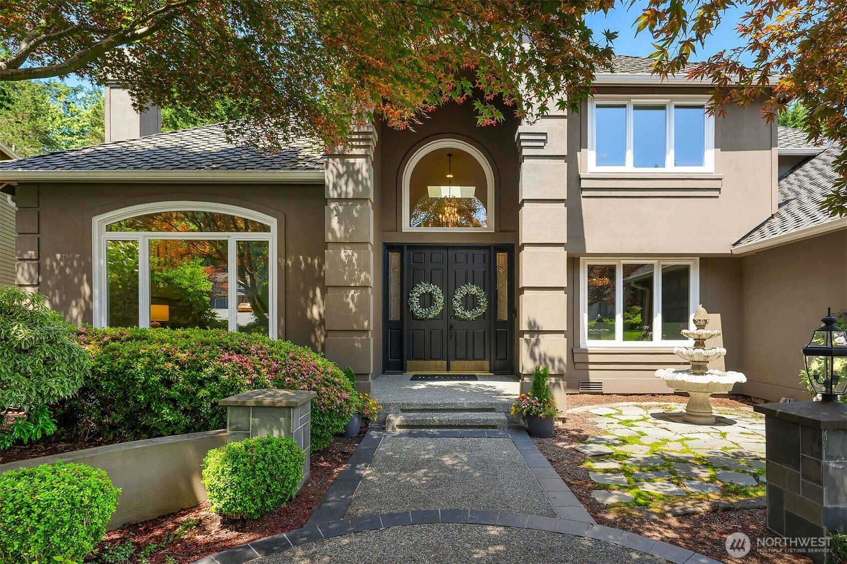 Property Photo: 25738 SE 27th Street WA 98075