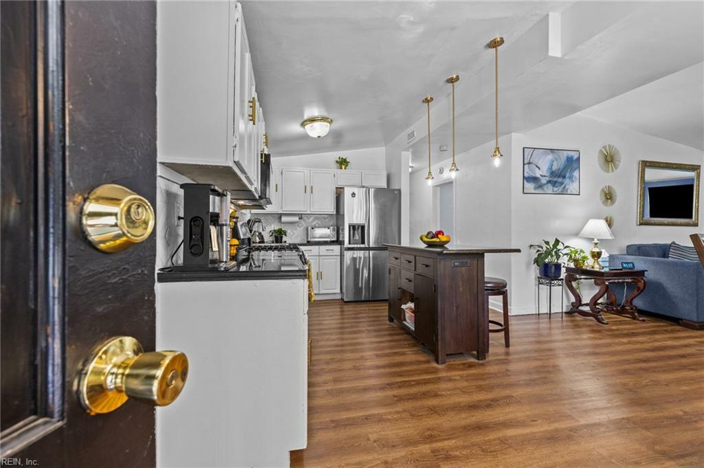 Property Photo: 1208 Santeetlah Avenue VA 23325