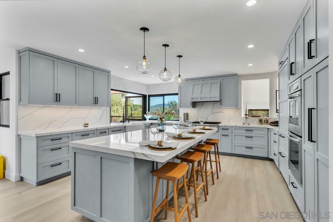 3453 Via Loma Vista  Escondido CA 92029 photo