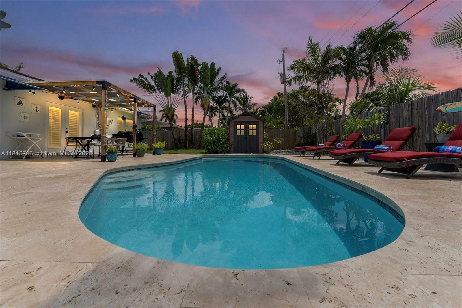 Property Photo: 4421 NE 16th Ave 0 FL 33334