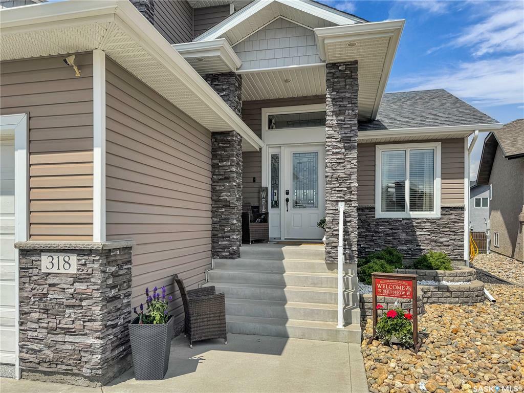 Property Photo: 318 Lakeridge Drive SK S0K 0A1