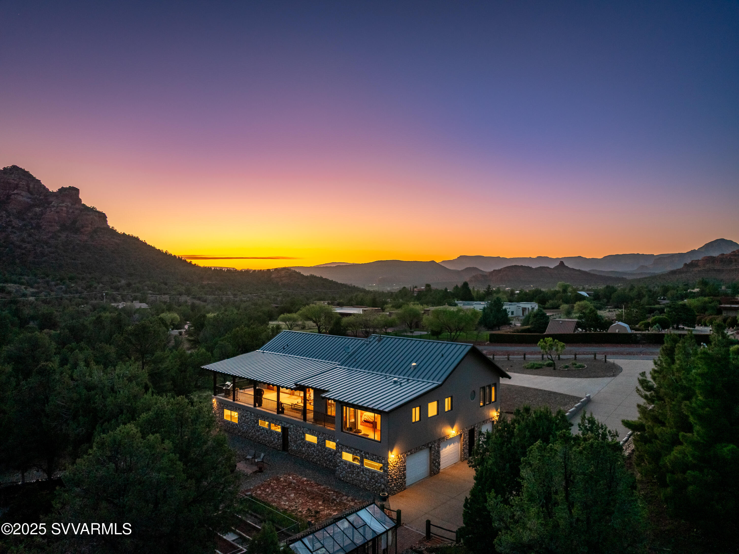 2690 Verde Valley School Rd  Sedona AZ 86351 photo
