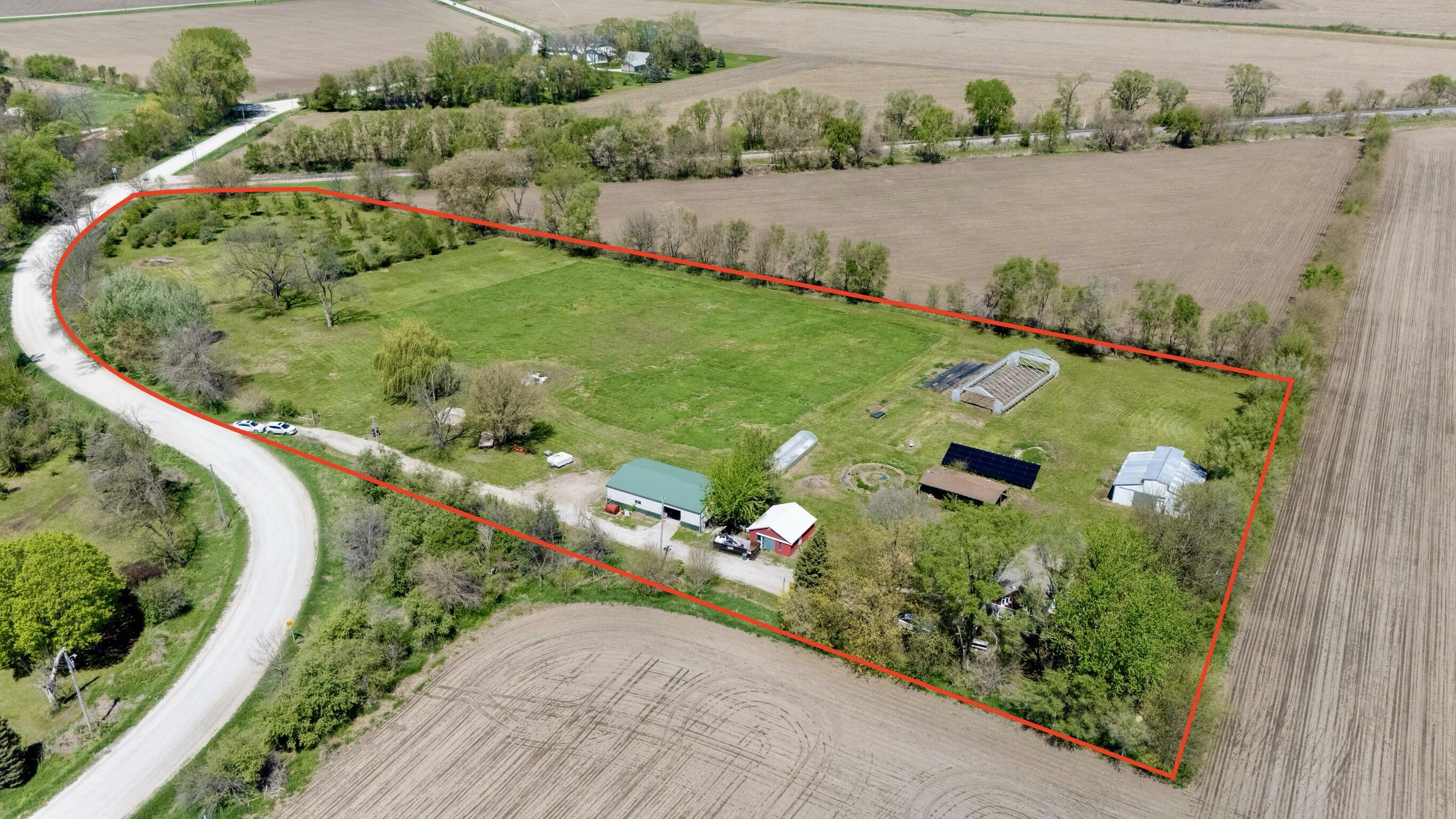 Property Photo: 3306 Lima Trail IA 51555