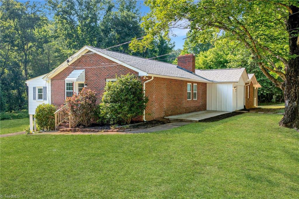 Property Photo:  253 Stickney Road  NC 27107 
