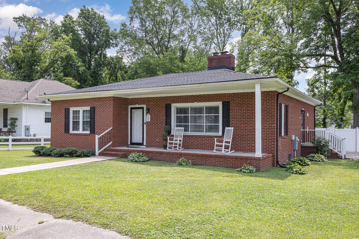 Property Photo: 208 S College Avenue NC 27542