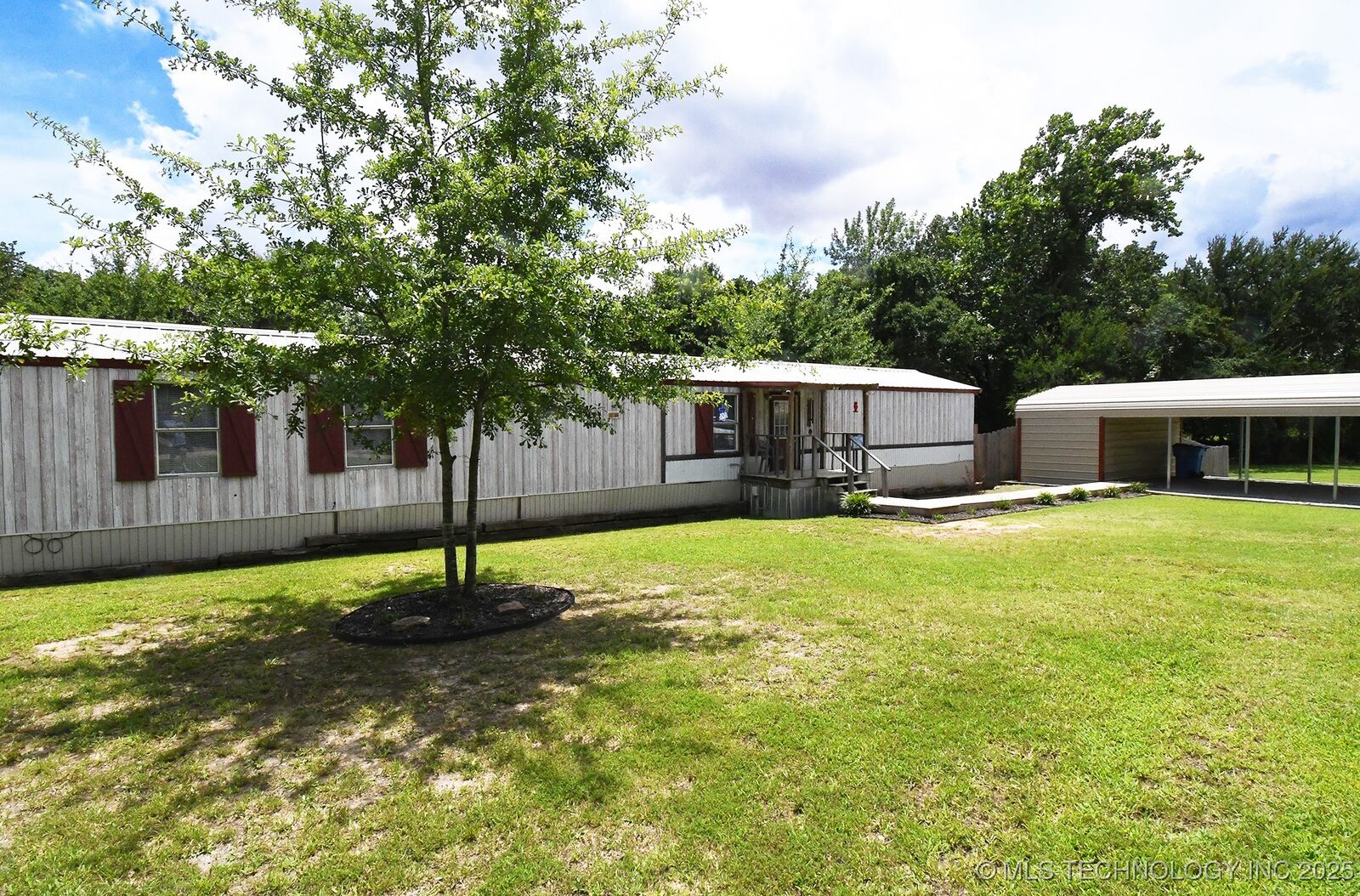 Property Photo:  459114 E 1115 Drive  OK 74955 