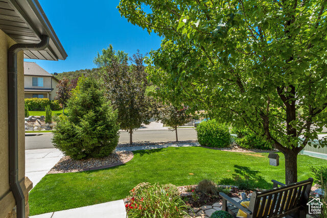 Property Photo: 3547 E Jacob'S Way UT 84005