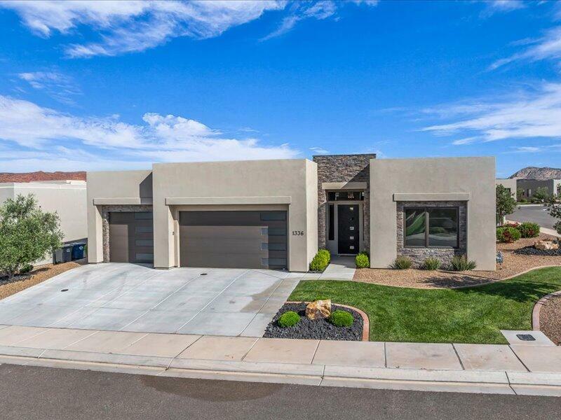 Property Photo: 1336 Firepit Knoll Dr UT 84790
