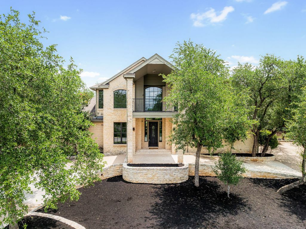 Property Photo: 307 Malabar Street TX 78734