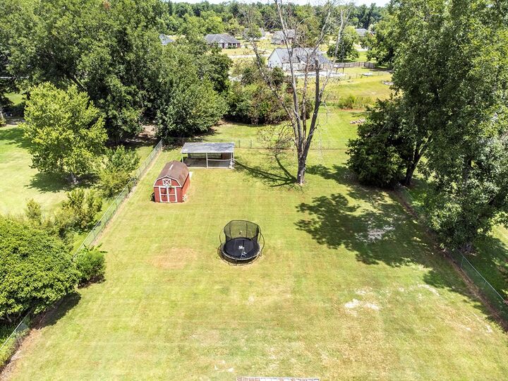 Property Photo:  129 Winchester Drive  GA 31763 