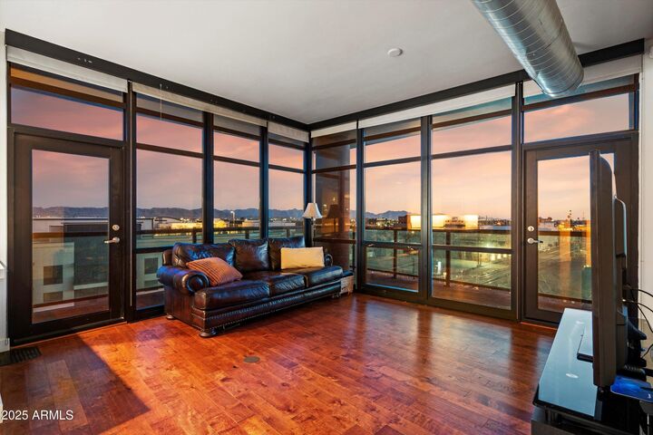 Property Photo:  310 S 4th Street 601  AZ 85004