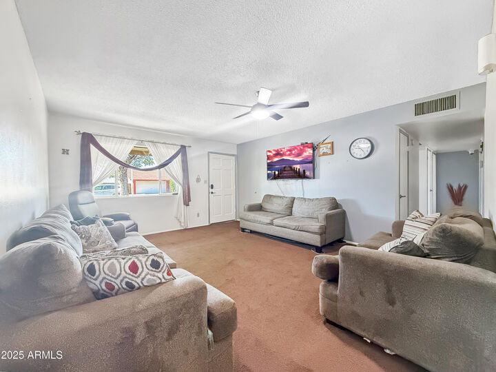 Property Photo:  4122 W Las Palmaritas Drive  AZ 85051 