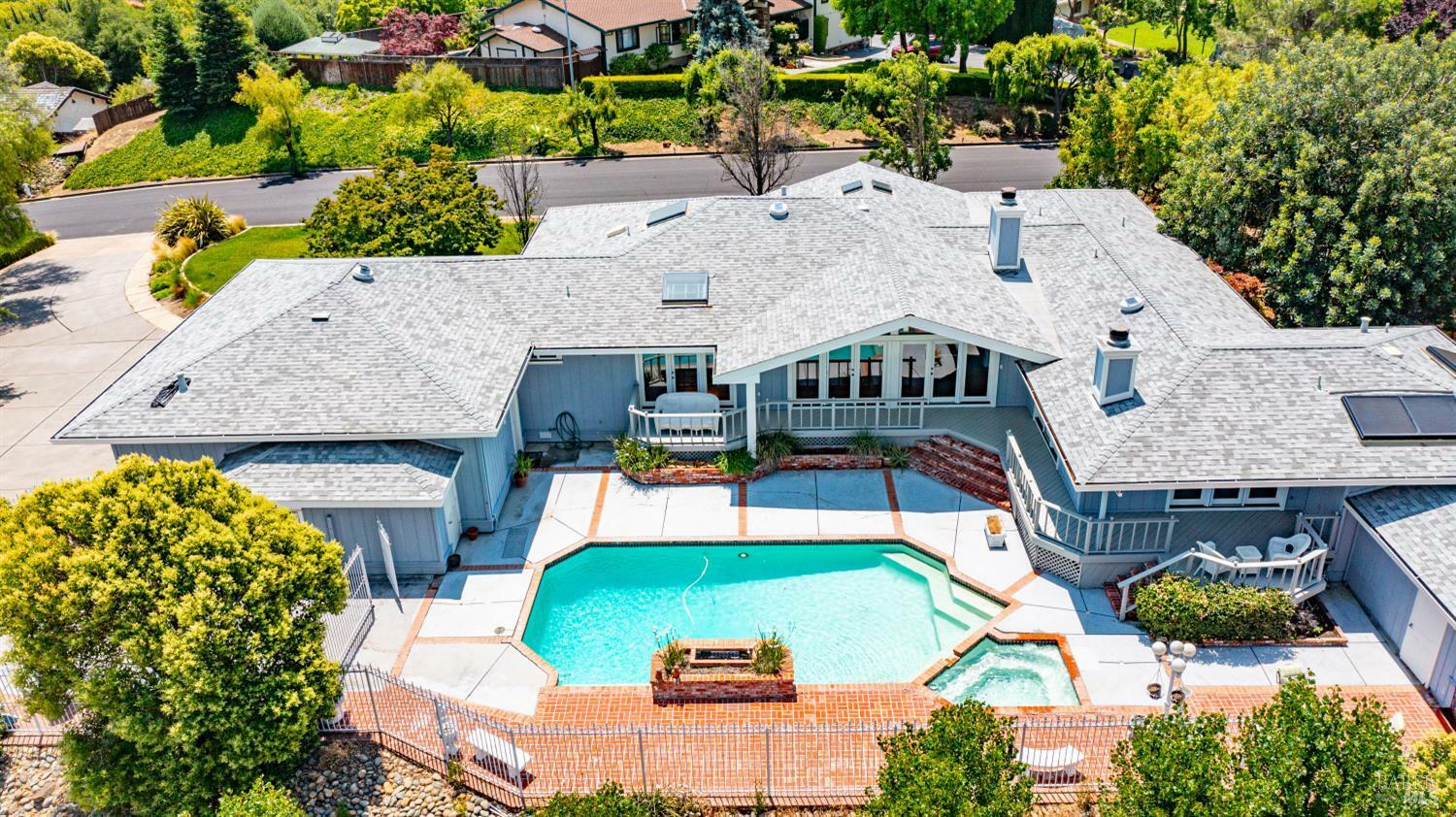 Property Photo: 3114 Lomita Court CA 94534