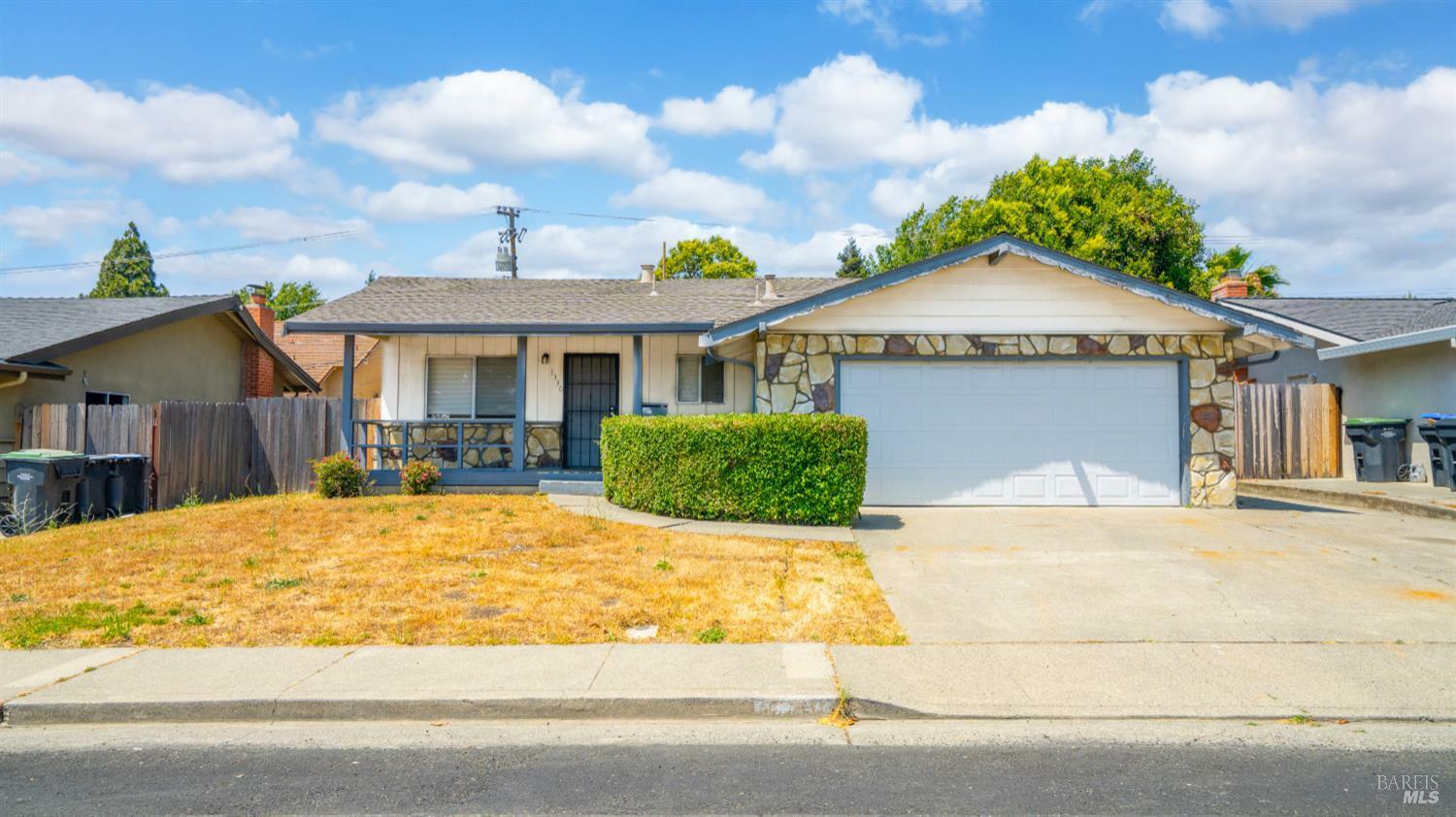 Property Photo: 1330 Buckingham Drive CA 94533