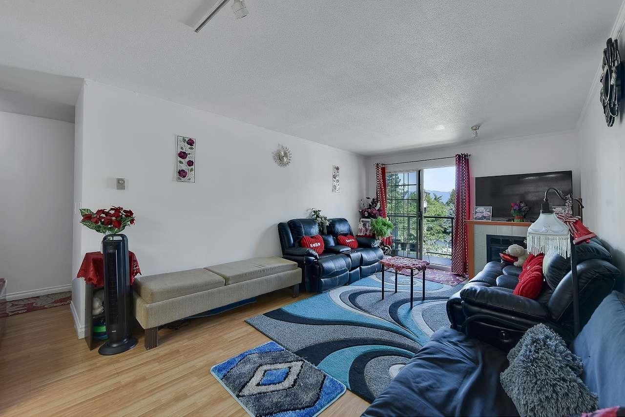 Property Photo: 13490 Hilton Road 311 BC V3R 5J4