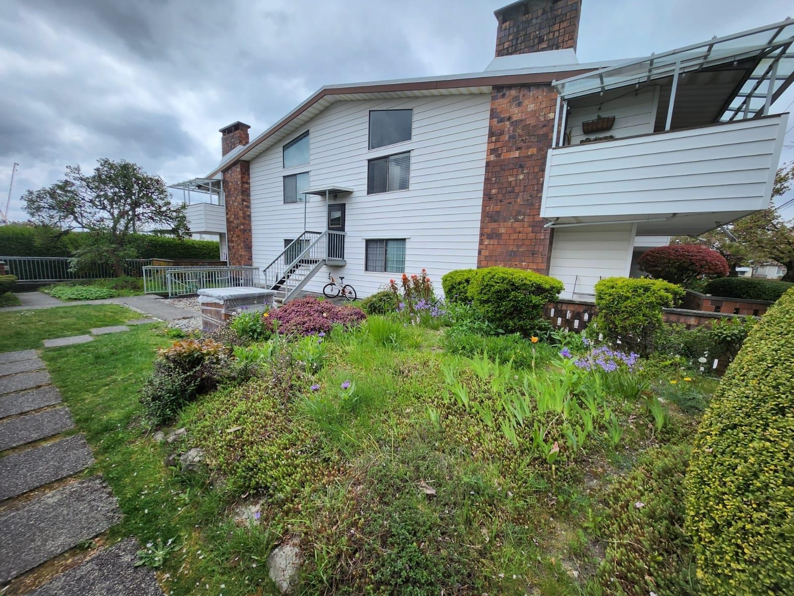 Property Photo:  6904 Fraser Street 106  BC V5X 3V2 