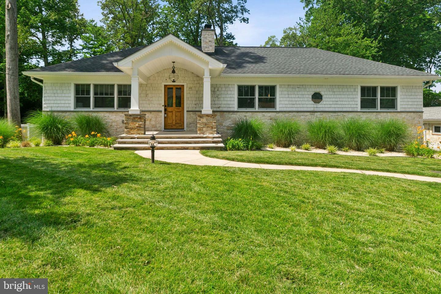 53 Sunset Drive  Severna Park MD 21146 photo