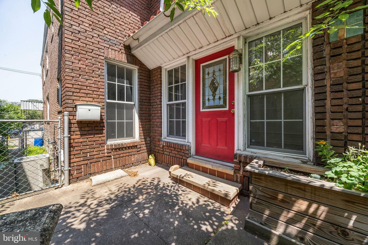 Property Photo: 444 S 48th Street PA 19143