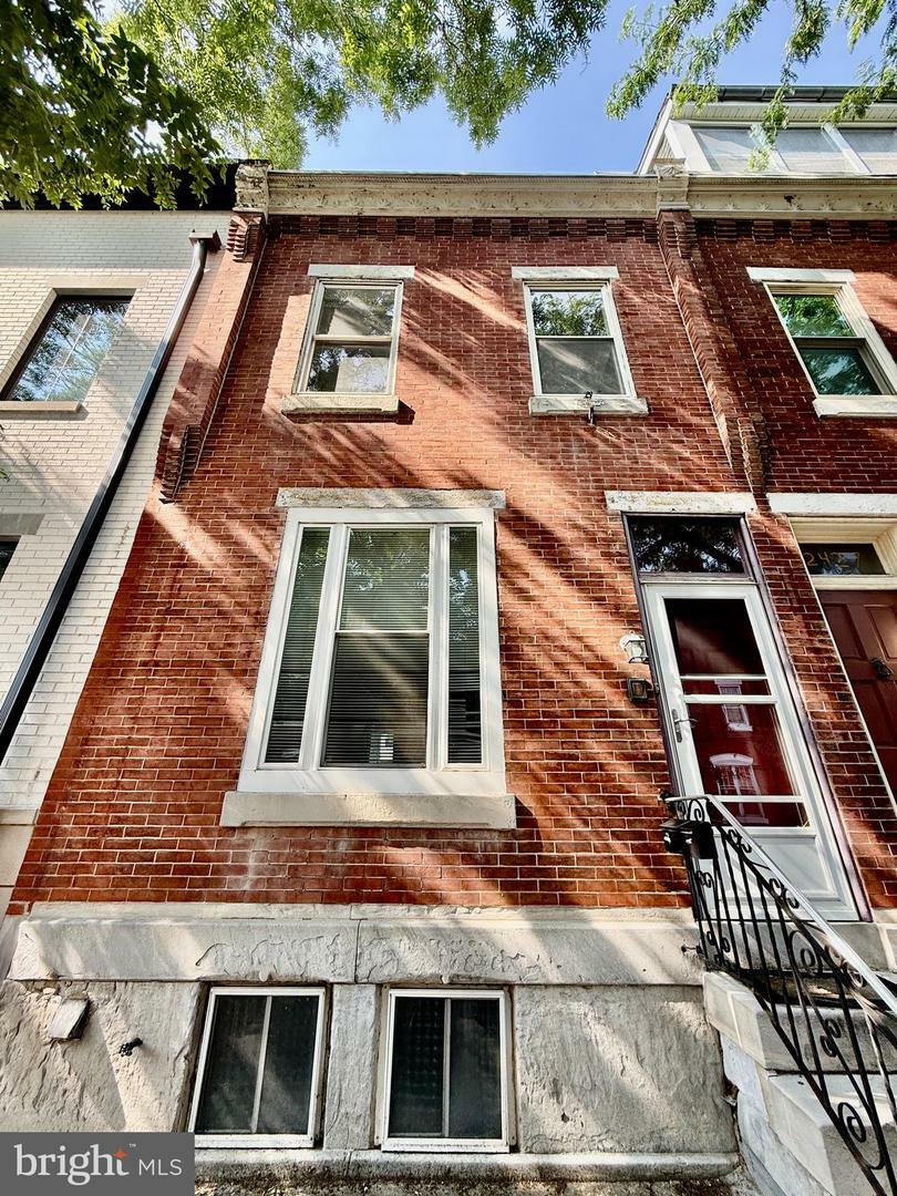 Property Photo: 2429 Lombard Street PA 19146