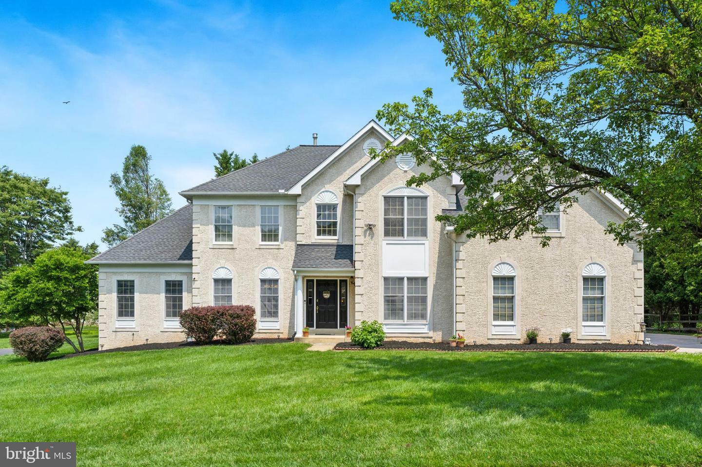 Property Photo:  741 Heatherstone Drive  PA 19312 