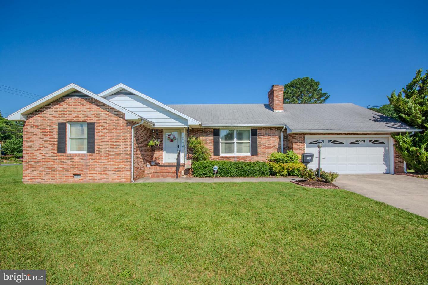 Property Photo:  350 Tilghman Road  MD 21804 