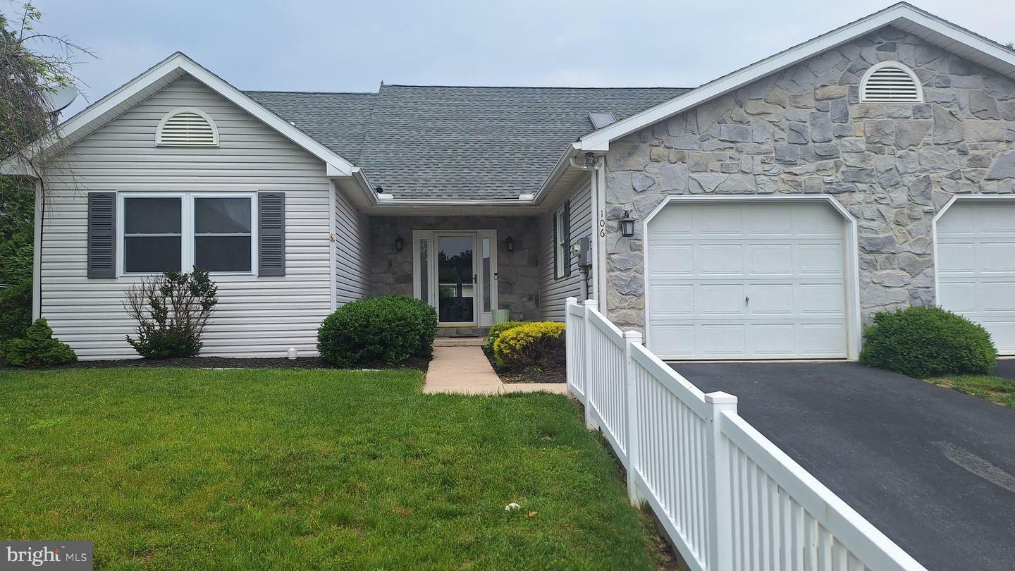 106 Sarah Court  Lewisberry PA 17339 photo