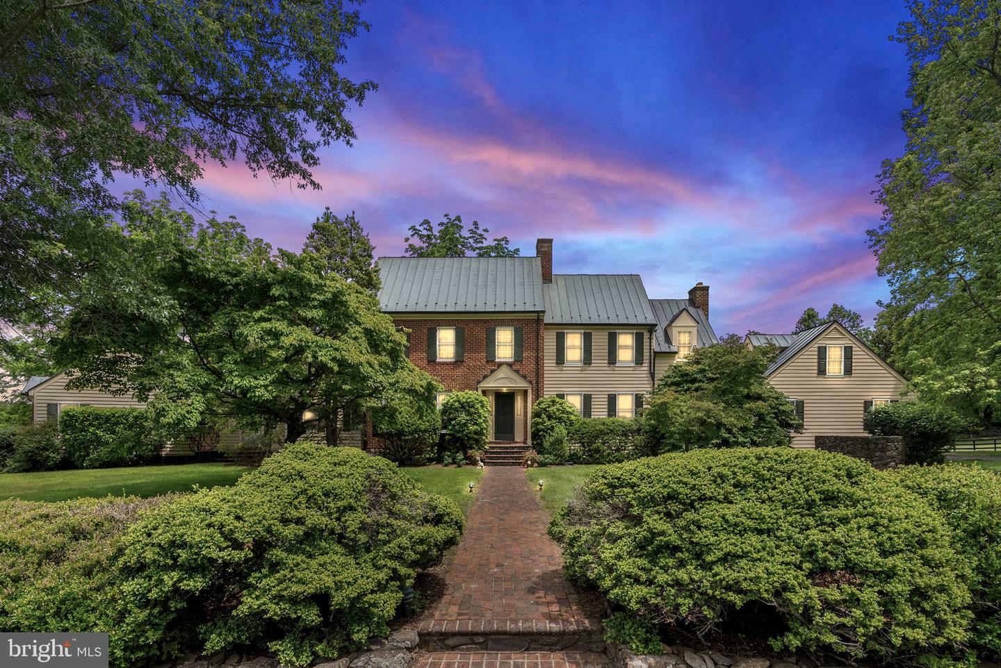10052 Possum Hollow Drive  Delaplane VA 20144 photo