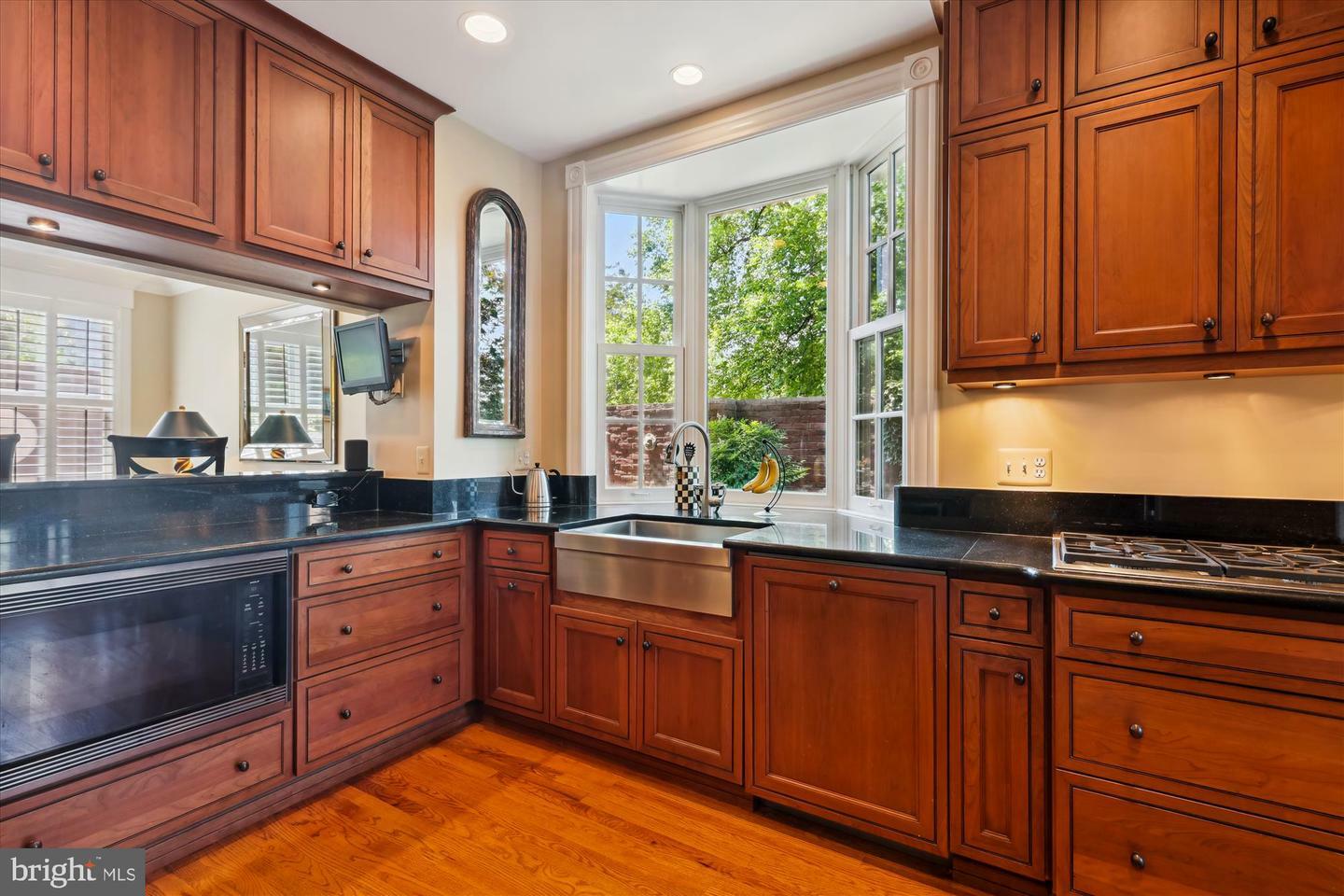 Property Photo: 318 N Fairfax Street VA 22314