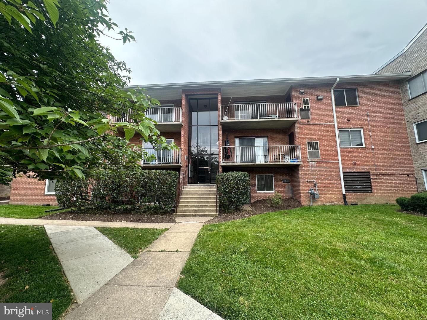 Property Photo: 7990 Audubon Avenue C1 VA 22306