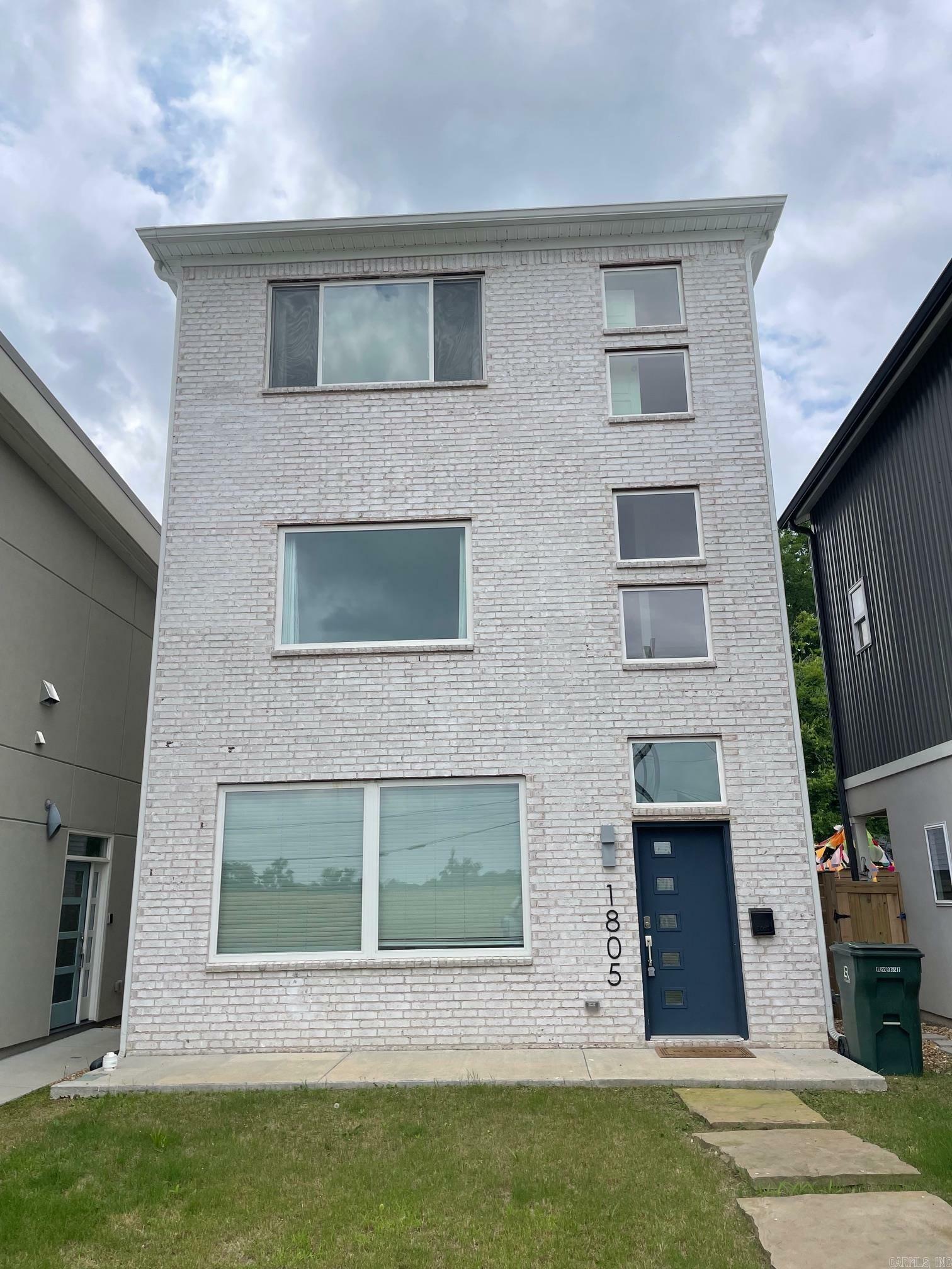 Property Photo: 1805 E 3rd AR 72202