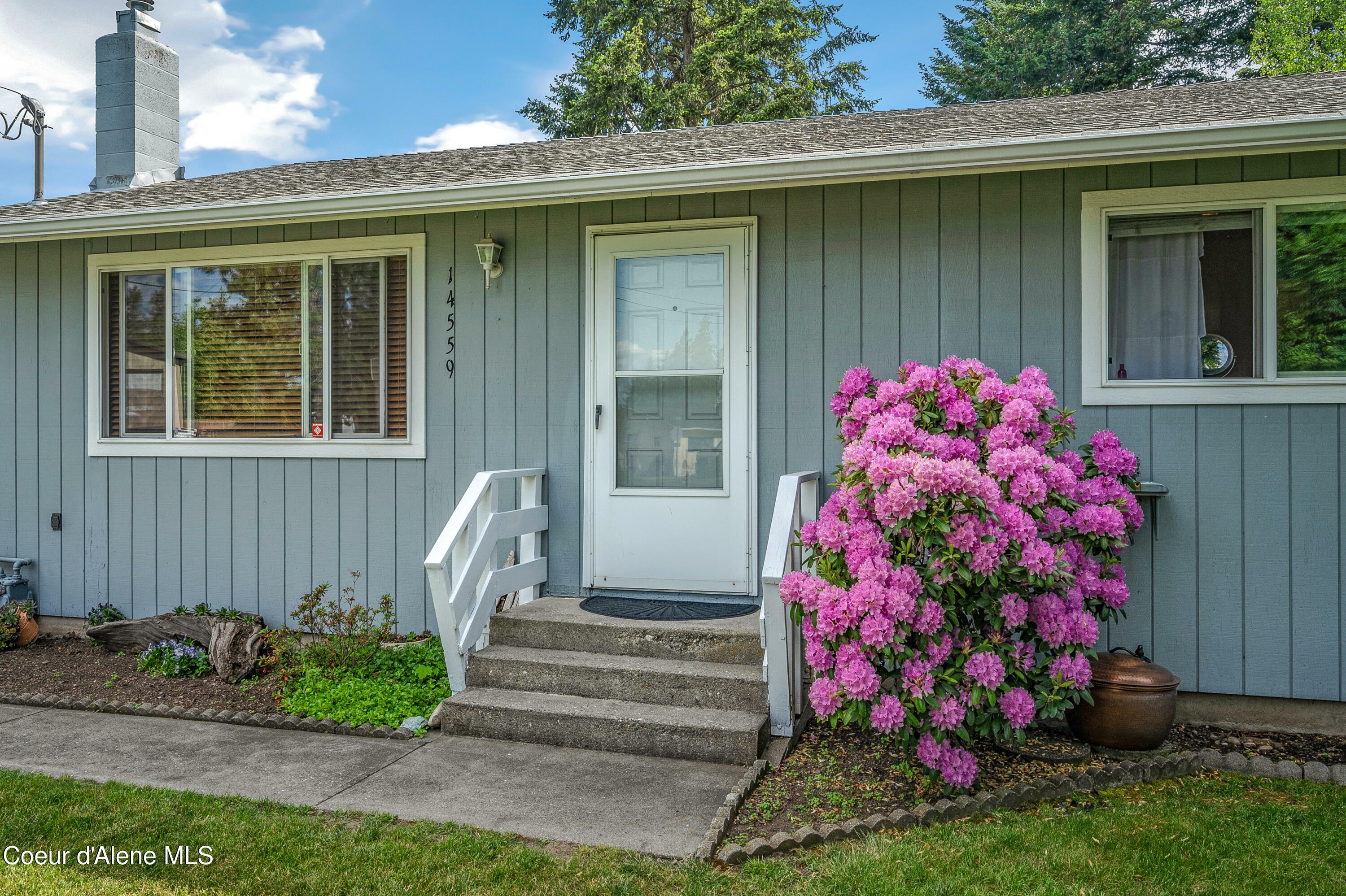 Property Photo:  14559 N Arbor St  ID 83858 