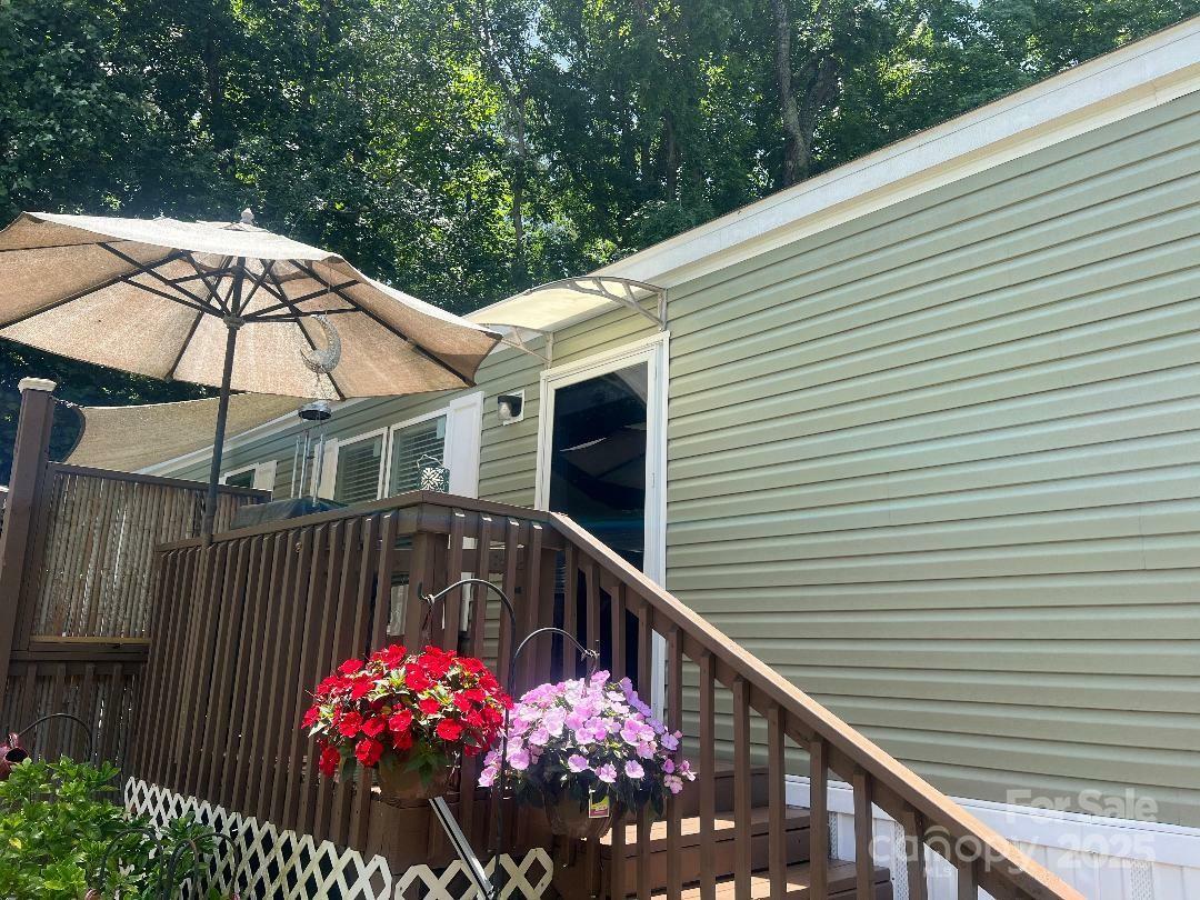 Property Photo: 251 Birch Tree Road SC 29710
