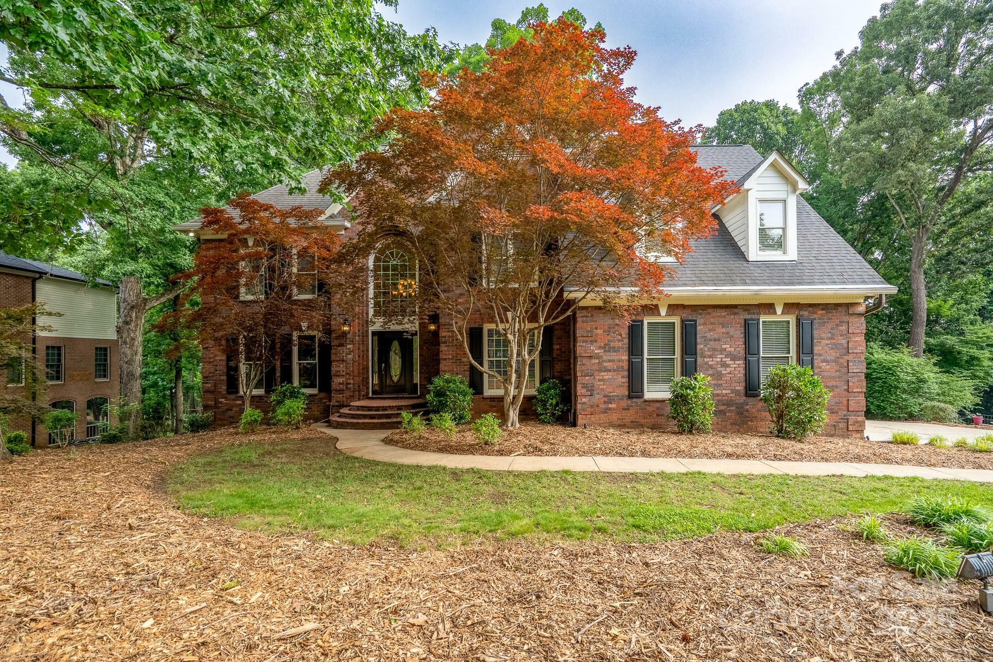 Property Photo: 4672 Snow Drive NC 28075