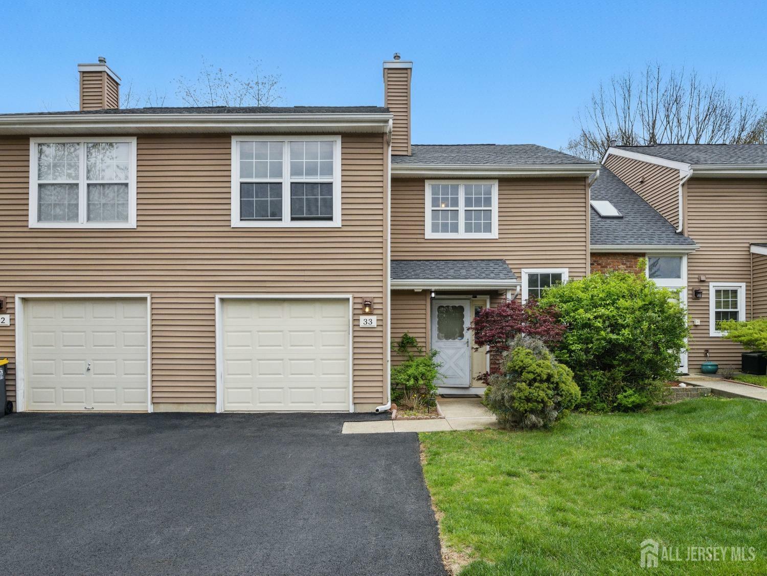 33 Avebury Place  Franklin Twsp NJ 08873 photo
