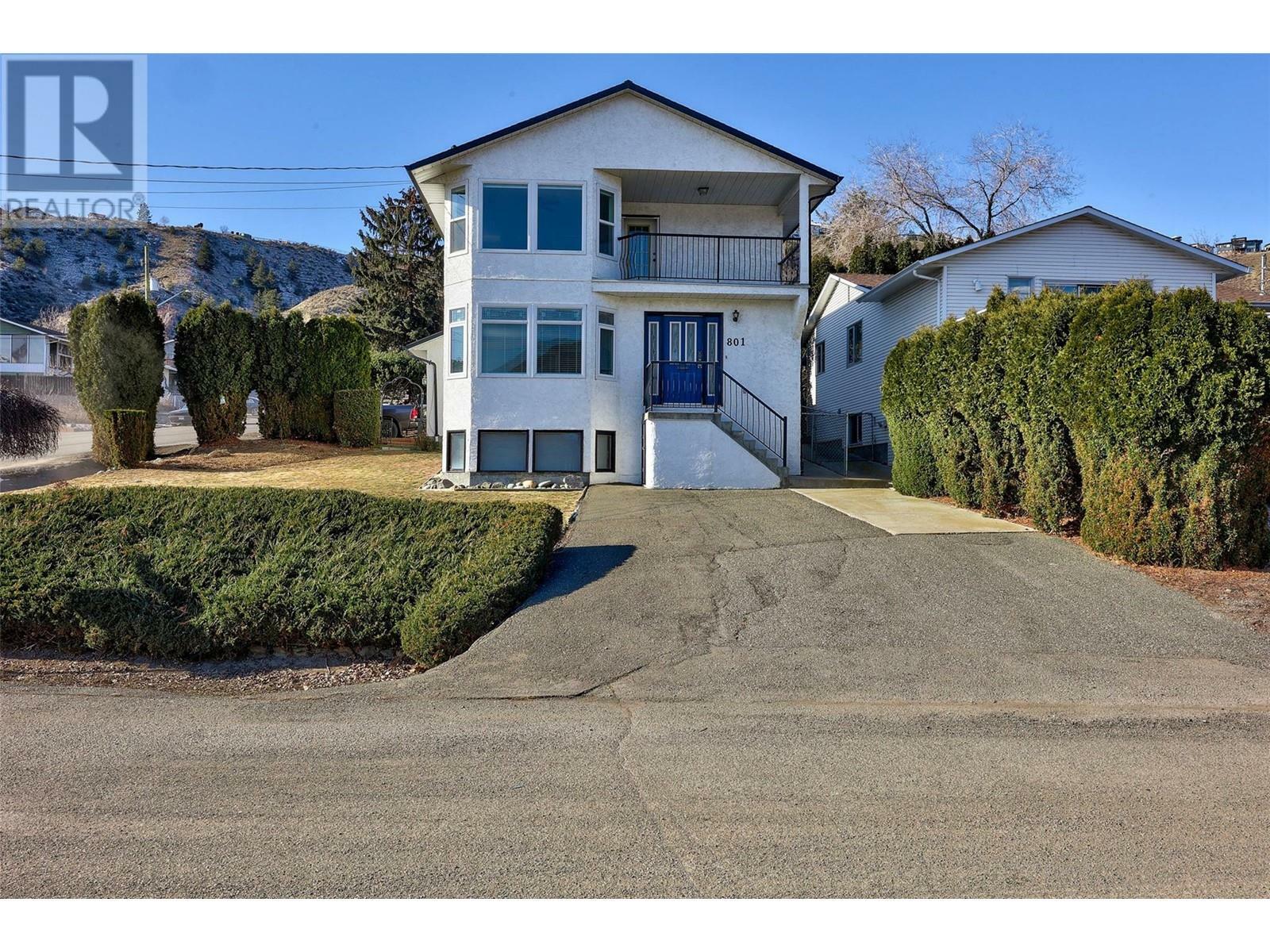 Property Photo: 801 Alpine Terrace BC V2B 6E7