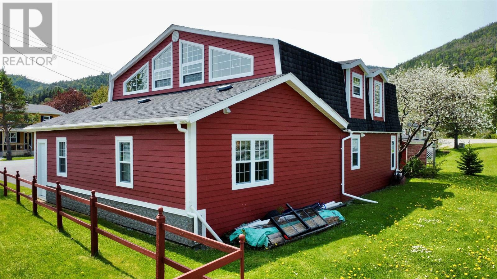 Property Photo: 3 Paynes Point Road NL A0K 1P0