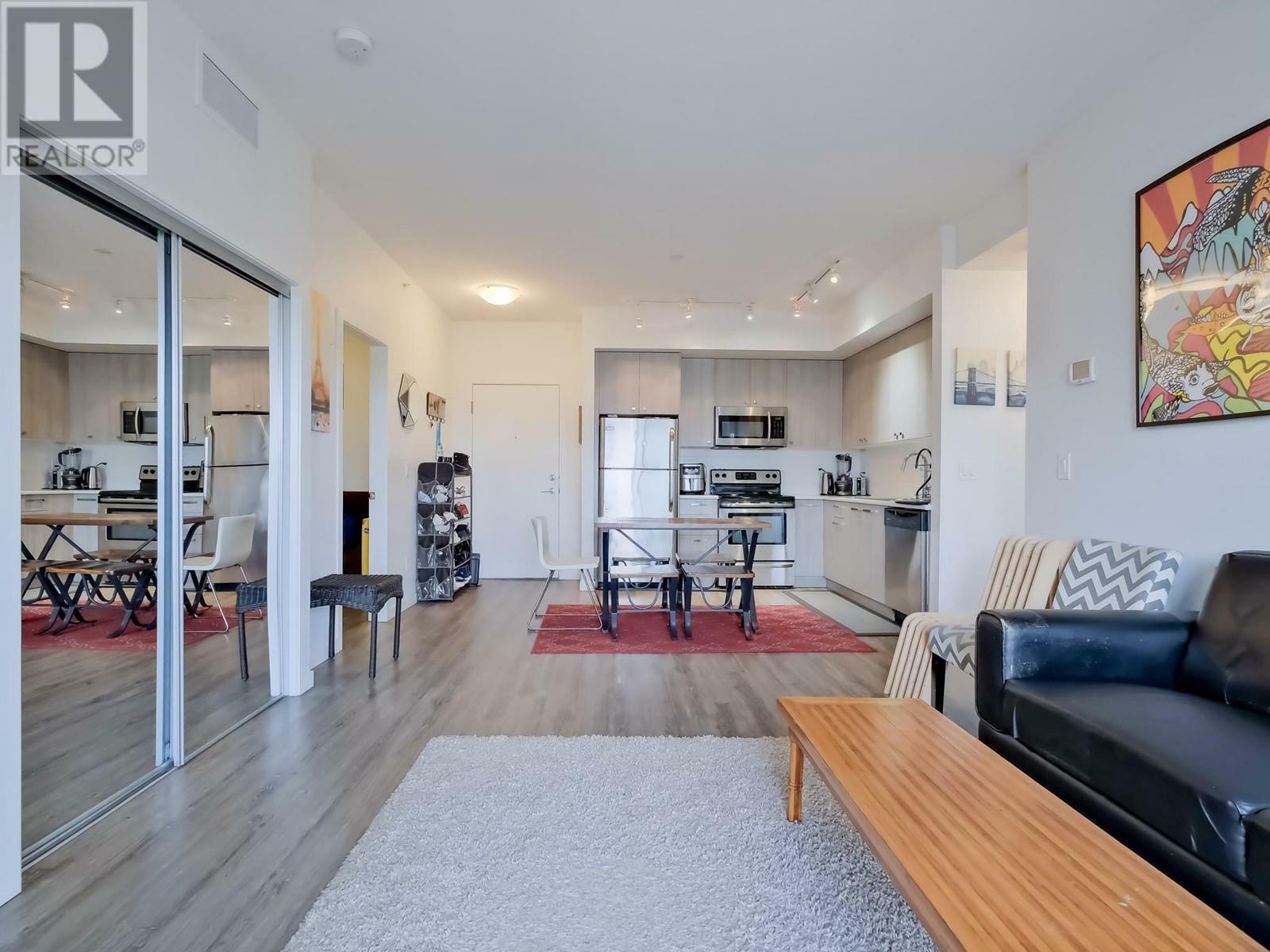 Photo de la propriété: 935 Academy Way 306 BC V1V 3A4
