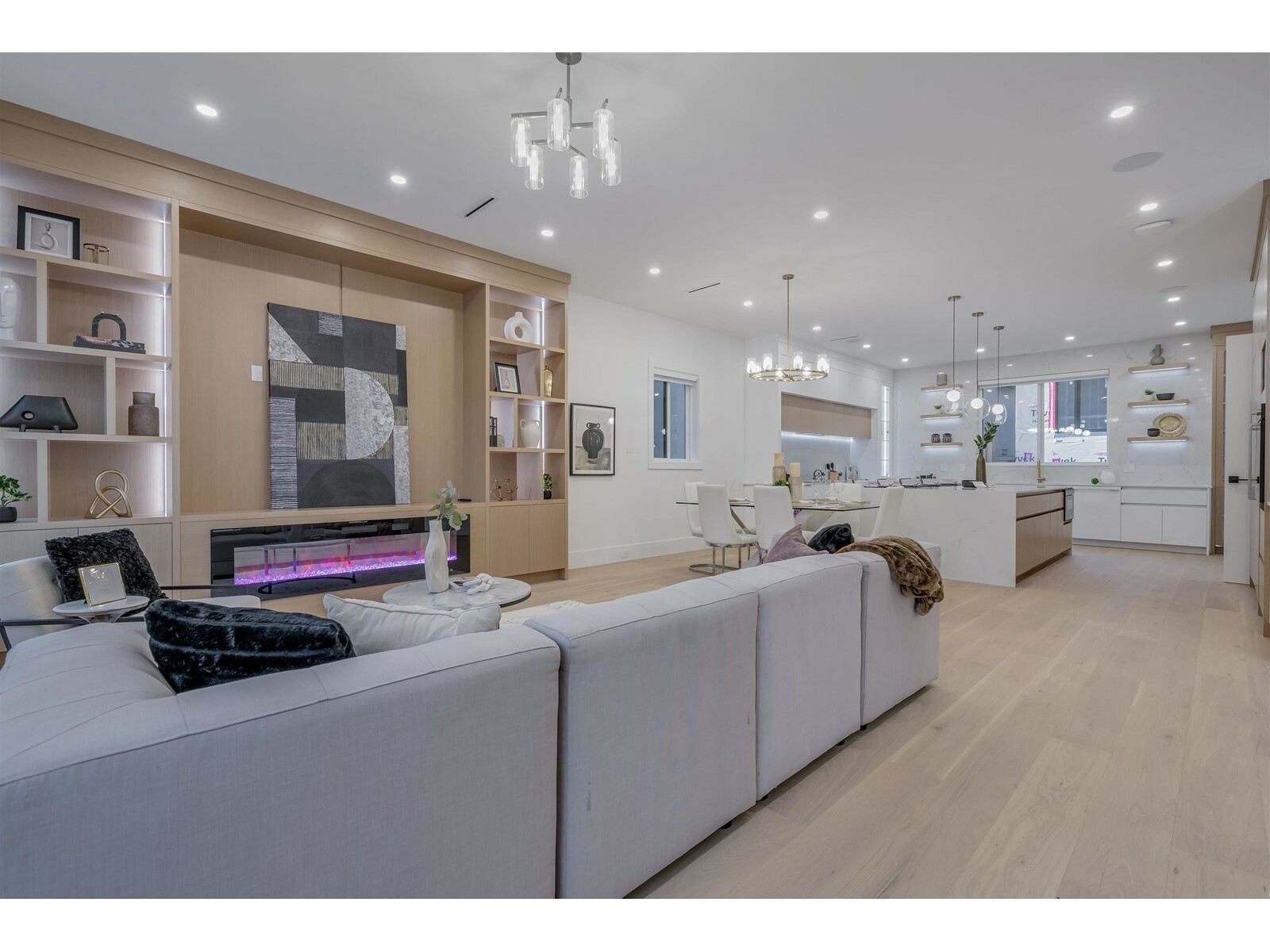 Property Photo: 16647 18 BC V3Z 9X5