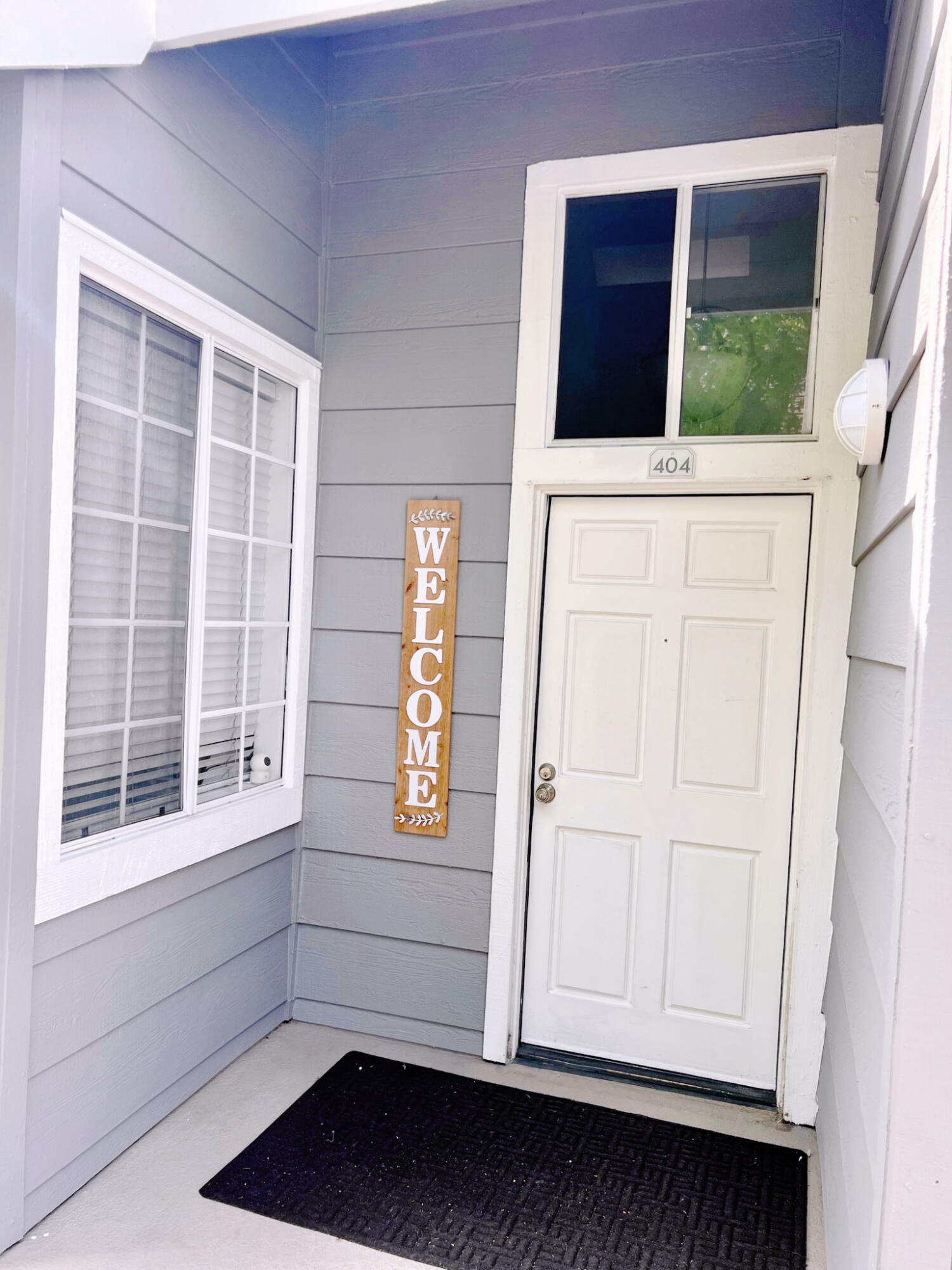 Property Photo:  20371 Bluffside Circle B404  CA 92646 