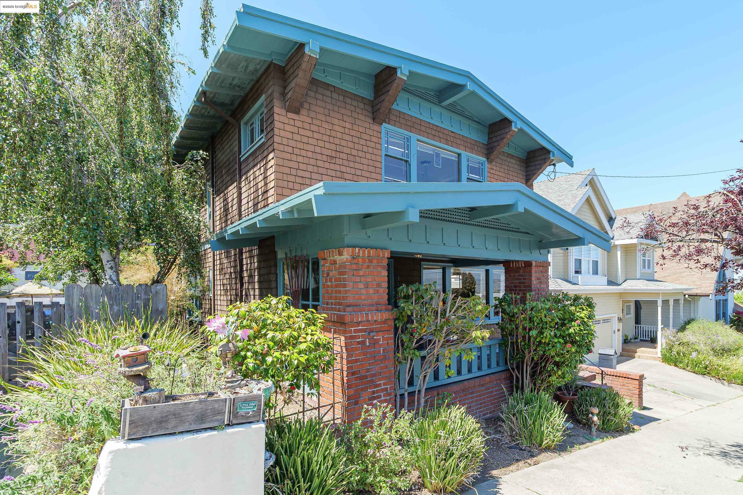 Property Photo:  318 Washington Avenue  CA 94801 